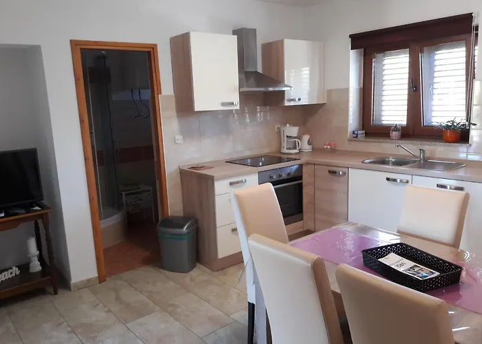 Apartmani Predovan *