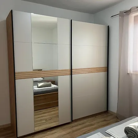 Apartmani Predovan